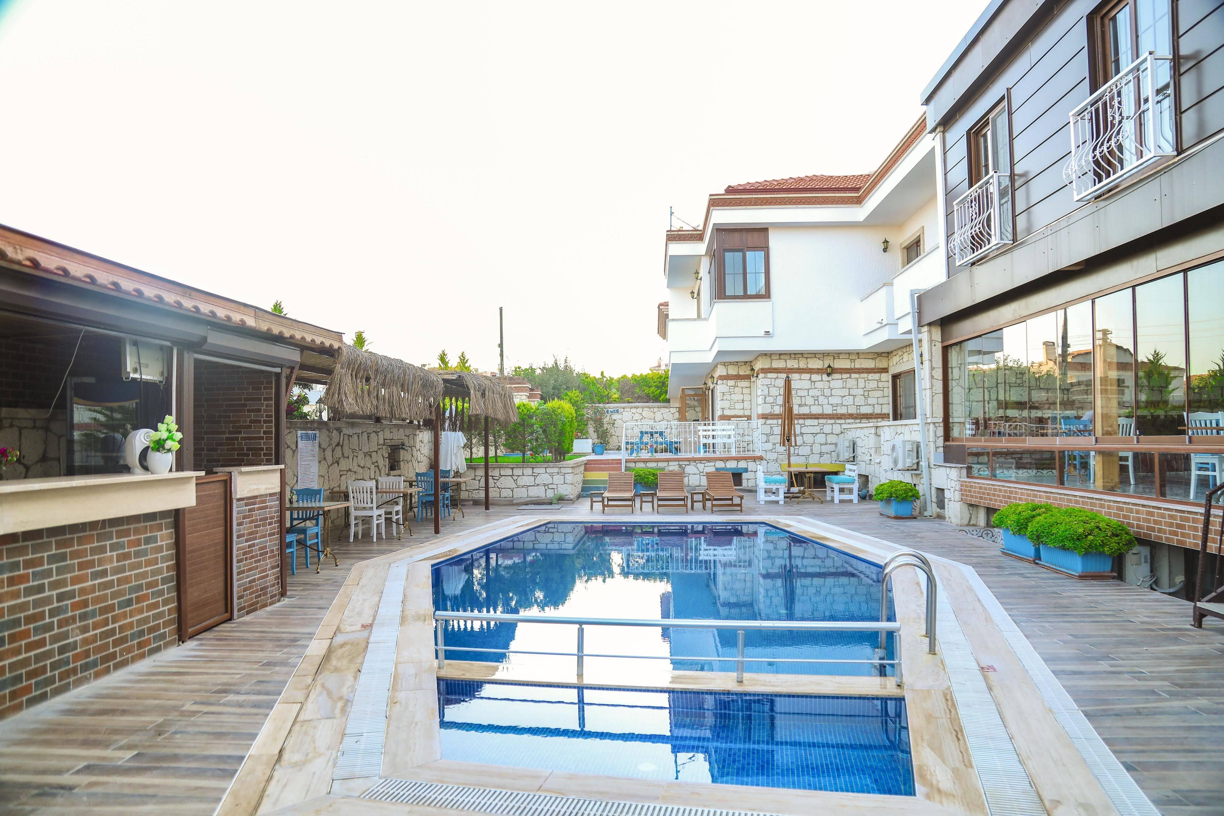 Aksu Hotel אלאקאטי מראה חיצוני תמונה