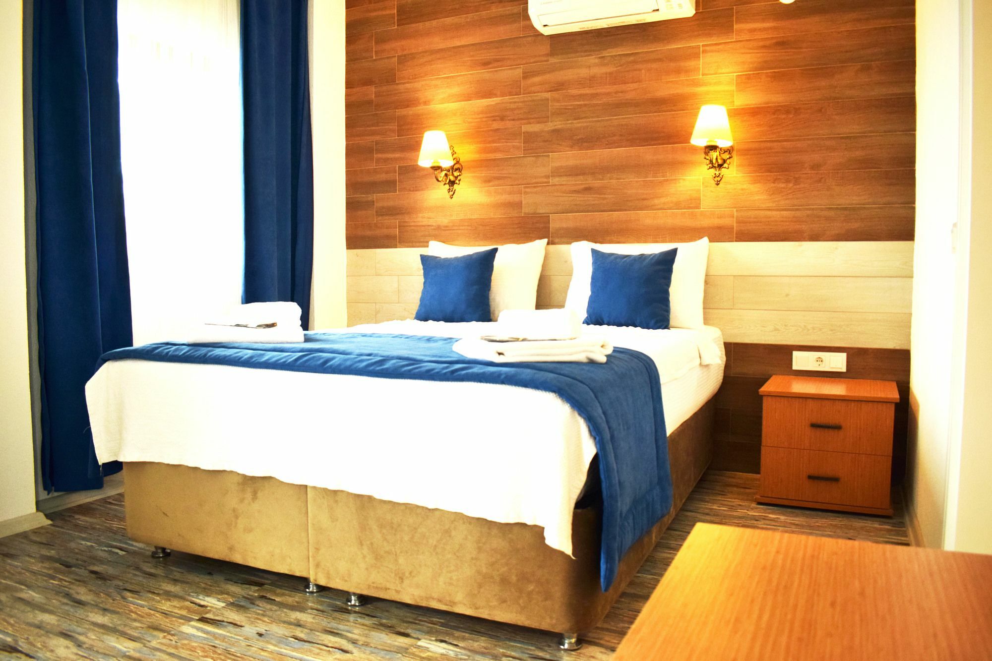 Aksu Hotel אלאקאטי מראה חיצוני תמונה